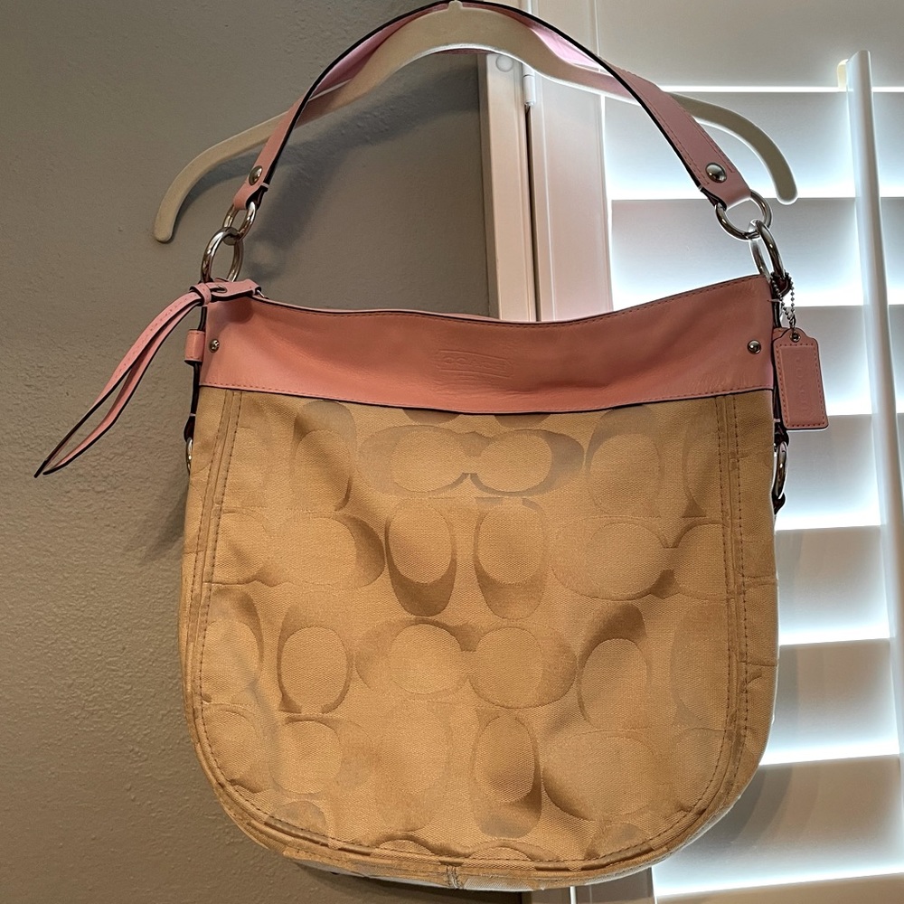 EUC Coach Handbag